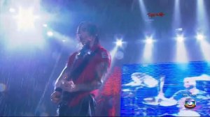 Guns 'N' Roses Live: Live and Let Die (Rock in Rio 2011)