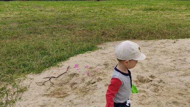 ВЛОГ: Пошла на фитнес. Крыша на кроватку-домик. Прогулка. смотреть онлайн