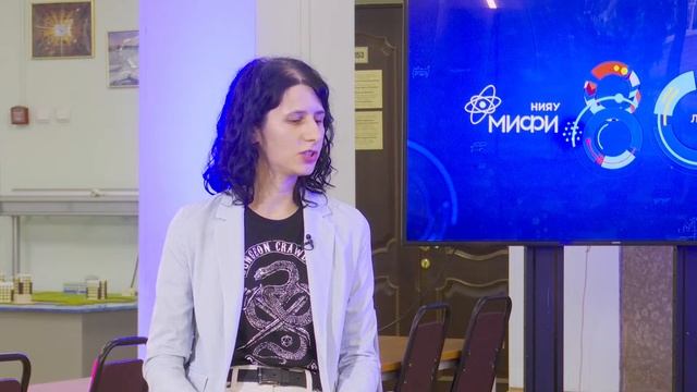 Голограмма - от оптических чудес к оптической информатике смотреть онлайн