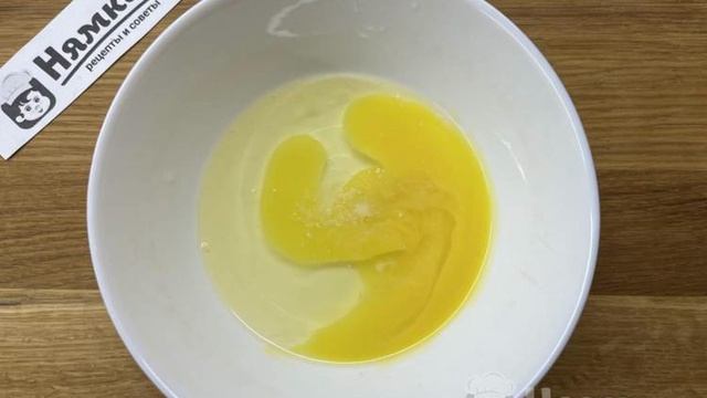 Кето песочный пирог с черной смородиной без сахара и глютена