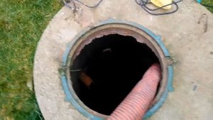 Откачка септика. Чистка дна колодца. Гарантийный выезд.