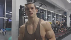 Заруба по бегу на дорожке: Алексей Шреддер VS Денис Семенихин.