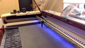 Изготовление ложемента для ценного оборудования. Резка ппэ, эва. Раскрой вспененного материала.