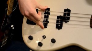 Fender - Duff McKagan P Bass Demo at GAK