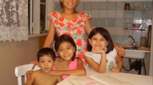 Руки вверх - солнышко...