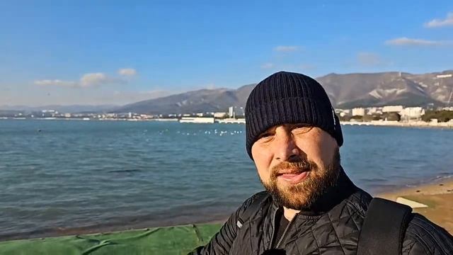ГЕЛЕНДЖИК 23 февраля 2023 года. Всех С ПРАЗДНИКОМ! Прогулка по набережной. МОРОЗ и солнце!