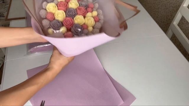 Упаковка букета. Шоколадные цветы. Сладкий букет. Шоколадные розы