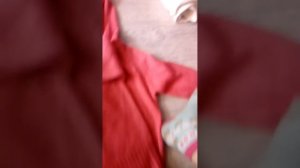 Складываем вещи. Аккуратно и быстро. Свитер, кофта с капюшоном, штаны.