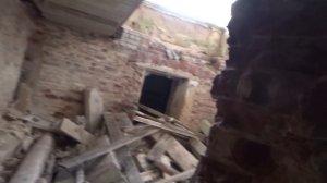 Огромный заброшенный замок в России | Заброшенная усадьба в глуши