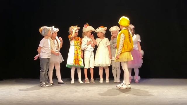 Постановка «Волк и семеро козлят» смотреть онлайн