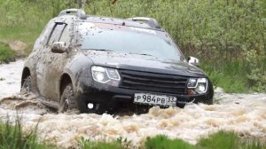 Renault Duster небольшой заплыв. Тест новой М\Т резины Comforser CF3000 225/75 R16