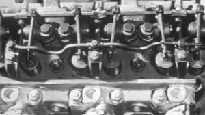 Двигатели внутреннего сгорания, 1976.