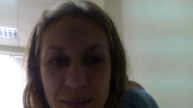 Пьяная обезьяна перед камерой смотреть онлайн