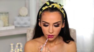 BOHO CHIC Makeup & Hair Tutorial | Carli Bybel