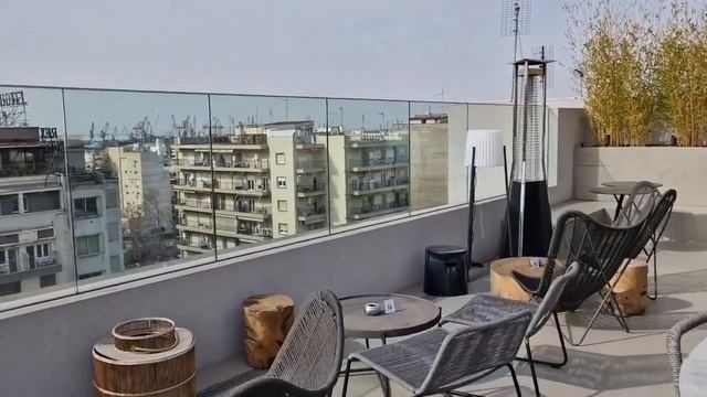 Самые модные кафе на крышах в Салониках #greecethessaloniki смотреть онлайн
