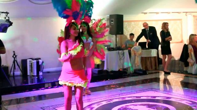 Танцевальное шоу на свадьбе в ресторане Усадьба, Москва | LindaShow