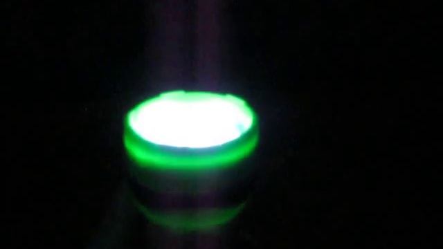 Копия видео "Просвечиваем яйцо на 7 -ой день инкубации." смотреть онлайн