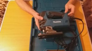 Лобзик MAKITA 4350 FCT - обзор своими словами, пробный пуск