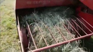 Видеообзор: работа мини пресс-подборщика