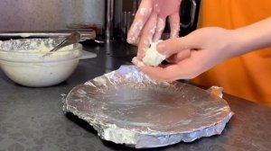 РЕЦЕПТ- ГЛАЗИРОВАННЫЕ СЫРКИ С КАРАМЕЛЬЮ И С ШОКОЛАДОМ