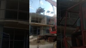 Работа бобкет на крыше