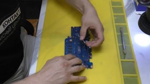 40 000 РУБЛЕЙ ЗА ПАРУ "ТЫКОВ" ПАЯЛЬНИКОМ! ШОК-РЕМОНТ HONOR MAGICBOOK X15 ПОСЛЕ  РЕМОНТА.