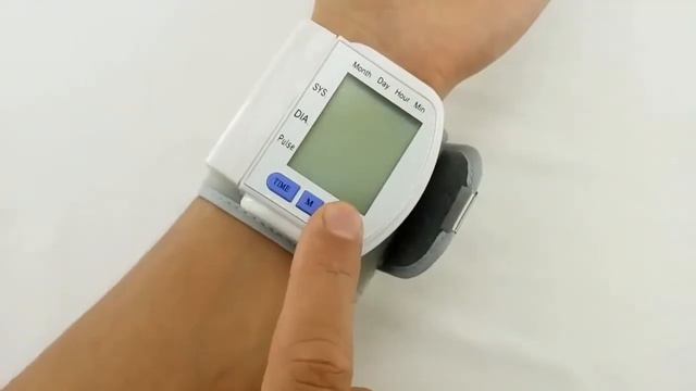 Тонометр на запястье CK 102s