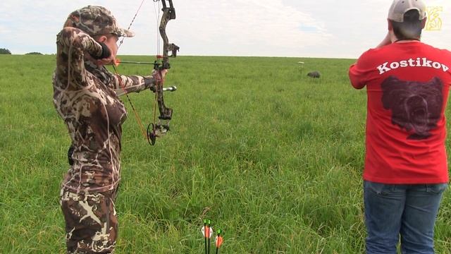 PSE FULL THROTTLE. Самый мощный блочный лук в руках девушки!