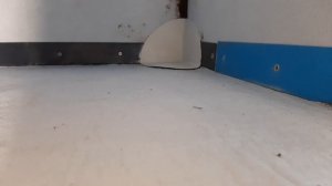 Установка углов для ПВХ лайнера бассейна