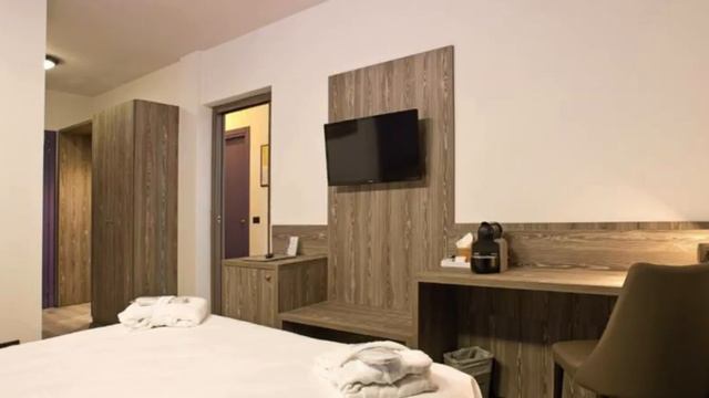 Hotel Gardenia - Full Review | Voyage Italy смотреть онлайн