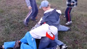 Он в какашку наступил (Видео №6)