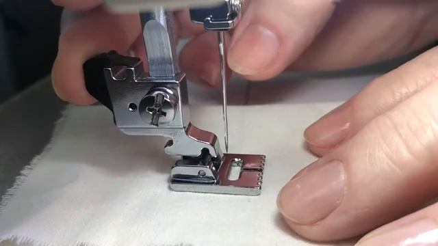 Лапка не подходит к моей швейной машине. Как быть? смотреть онлайн