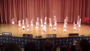 Танец дети 8-10 лет "Утренний бриз"