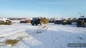 Трактор Т-40 с кабиной ЮМЗ. Зима, возим сено