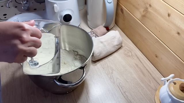 Жизнь на даче: Посеяла томаты. Готовим самые вкусные рёбрышки. смотреть онлайн