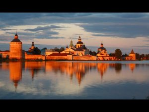 Фонтан из неправильно пробуренной скважины не могут остановить в Белозерске