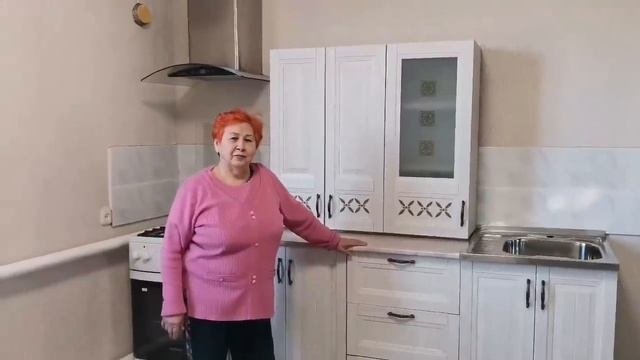 Влог :Купили Дом на Юге / Собираем новую бюджетную кухню/Результат/ Обрабатываю деревья