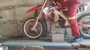 Плохо заводится Honda CRF 450r инжектор без АКБ.