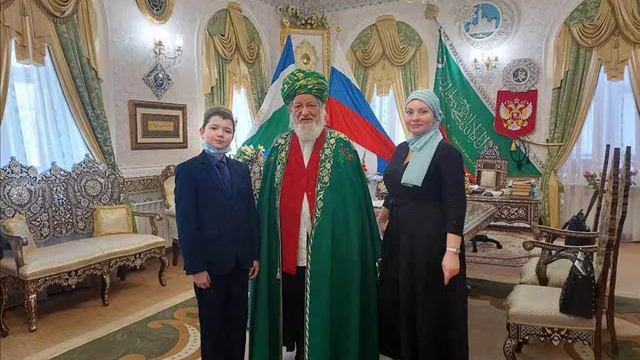 Солнечный город - 26.04.22 Юный корреспондент встретился с Талгатом Таджутдином