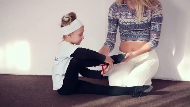 Как правильно сделать свечу? Упражнение СВЕЧА! Растягиваем ПРОДОЛЬНЫЙ ШПАГАТ! Кристина Мацкевич