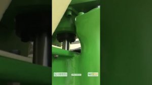 Вертикальный термопластавтомат