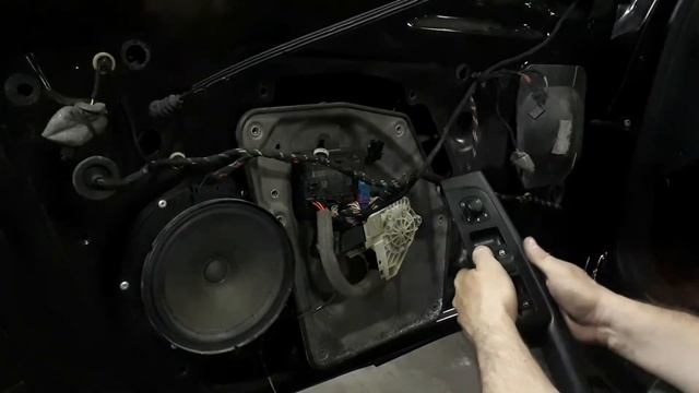 Skoda Superb ремонт стеклоподьёмника смотреть онлайн