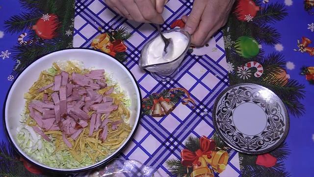 НОВЫЙ САЛАТ! Рецепт салата с яичными блинчиками и ветчиной