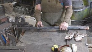 Делаем ствол дерева из ржавой трубы (ковка, фактура)/ Blacksmithing.Forging a tree from a steel pip