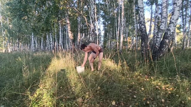Обливание холодной водой каждое утро! Закаливание в любую погоду.