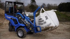 Подъемник для биг бэгов на минипогрузчике MultiOne