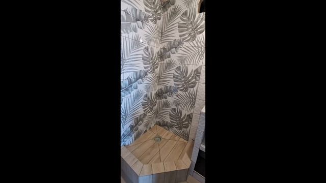 Укладка плитки. Душ.