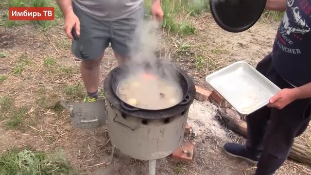 Солянка сборная мясная в казане - Имбирь ТВ смотреть онлайн