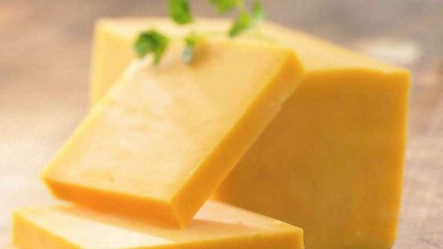 Вот зачем хозяйки кладут сыр в морозилку! Никогда бы не мог подумать смотреть онлайн