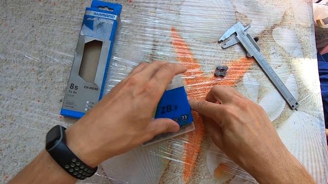 KMC Z8.3 Велосипедная Цепь Shimano CN-HG40 | Выбор Сравнение Отзыв Обзор для кассеты 8 скоростей смотреть онлайн